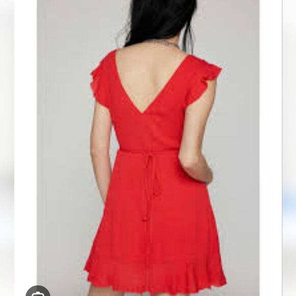 UO Kimchi Blue Ruby Wrap Dress V-Neck Ruffles Red Size L - Picture 15 of 15